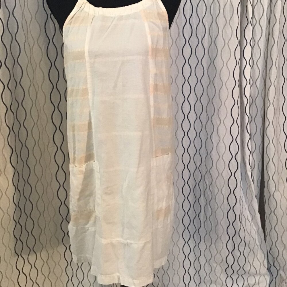 Short summer dress with POCKETS!! :)